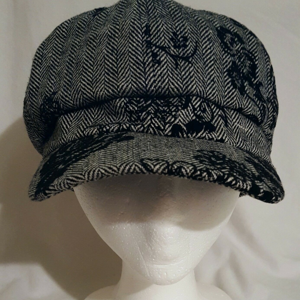 New black herringbone flocked rose newsboy cap hat - Picture 3 of 7
